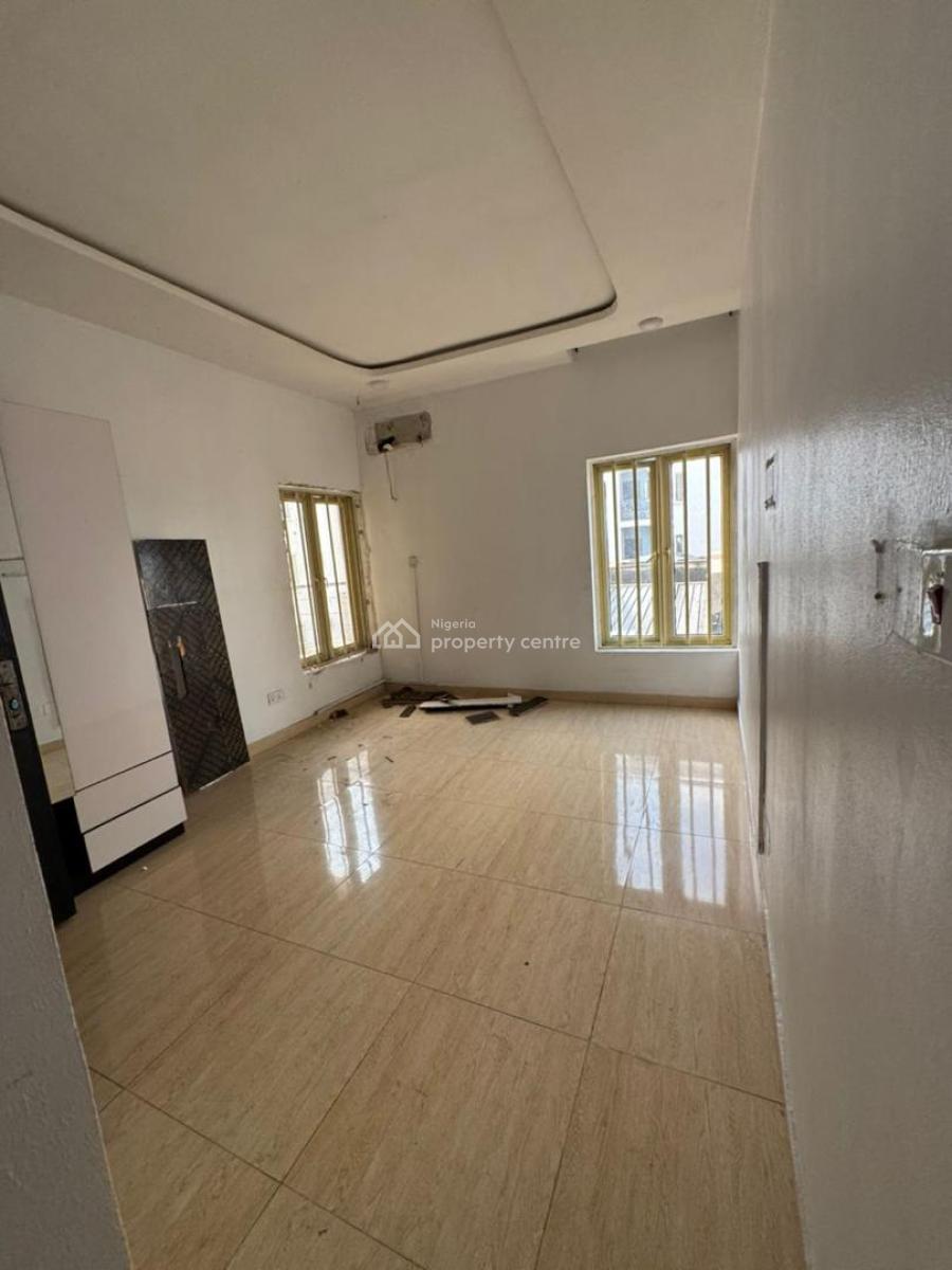 Spacious 2 Bedroom, Ikate Elegushi, Lekki, Lagos, Flat / Apartment for Rent