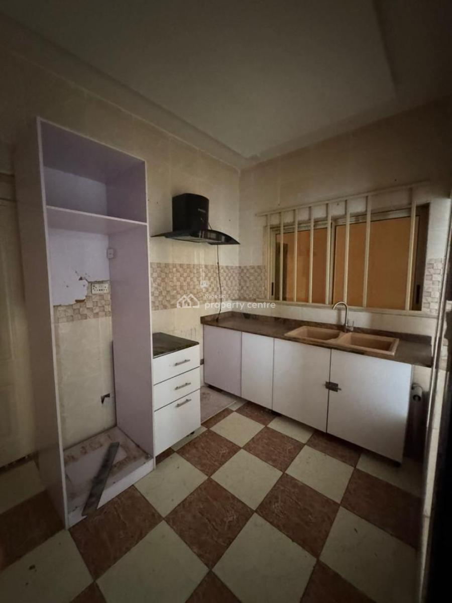 Spacious 2 Bedroom, Ikate Elegushi, Lekki, Lagos, Flat / Apartment for Rent