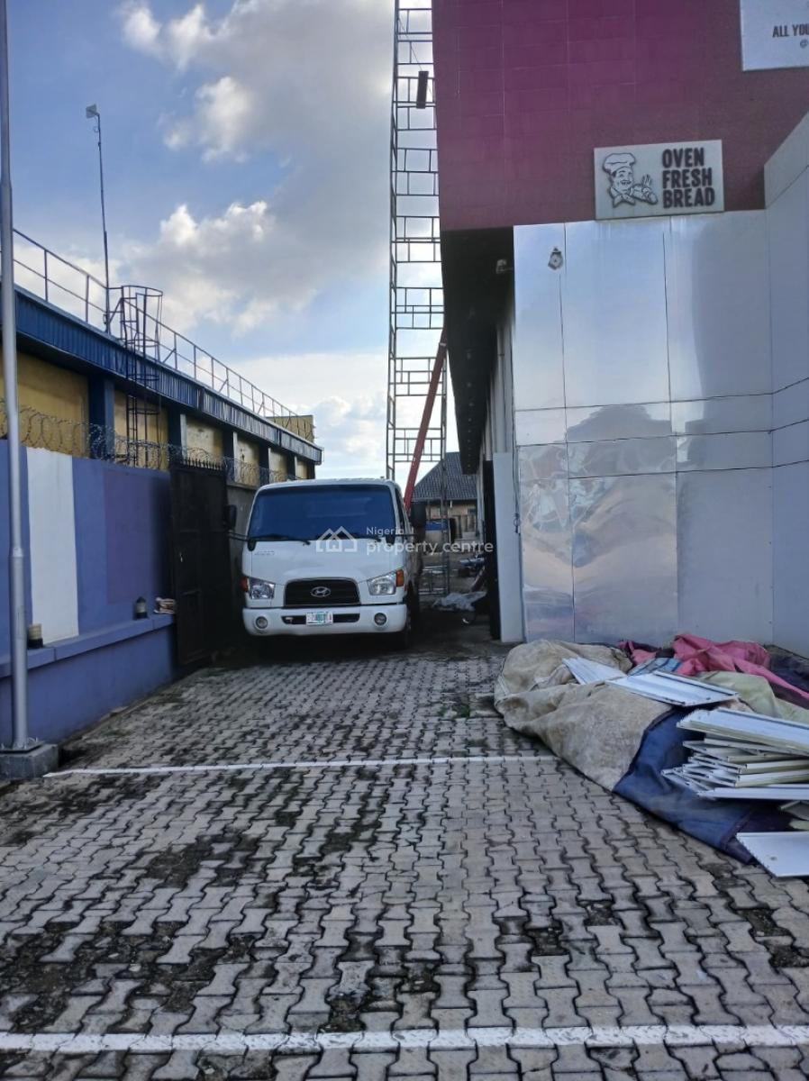 Big 2 Storey Building (530sqm) Each Floor for All Purposes, @ Casso B/stop, Facing Directly Along Lagos/abeokuta Expressway Lagos, Alagbado, Ifako-ijaiye, Lagos, Commercial Property for Rent