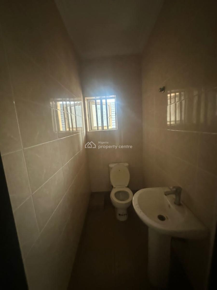 Newly Renovated 2 Bedroom Apartment with Excellent Facilities, Sangotedo, Ajah, Lagos, Flat / Apartment for Rent