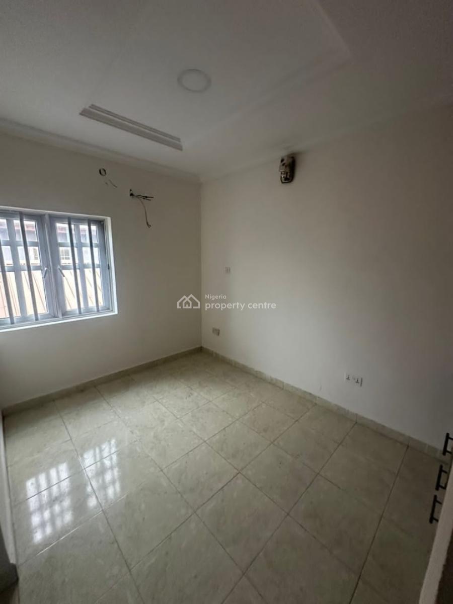 Newly Renovated 2 Bedroom Apartment with Excellent Facilities, Sangotedo, Ajah, Lagos, Flat / Apartment for Rent