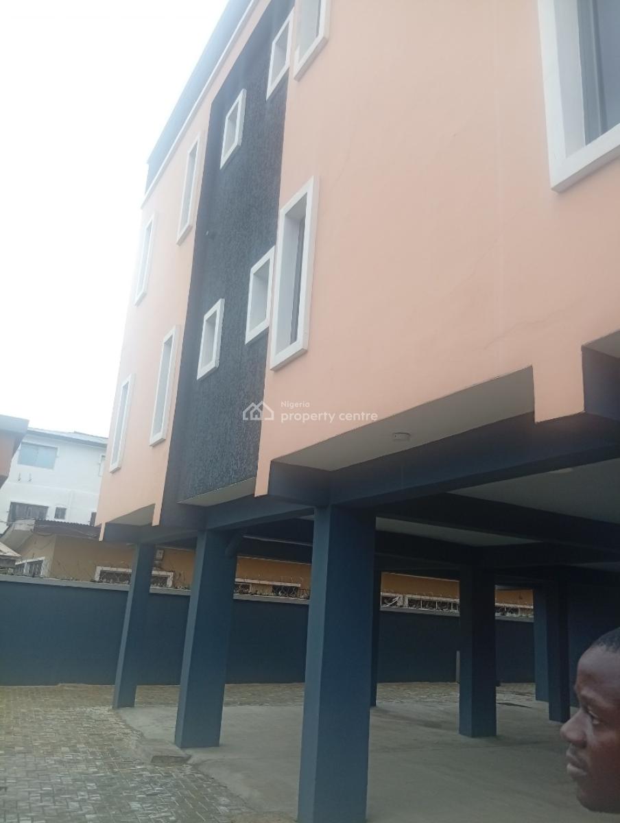 3 Bedrooms Flat with Rooms Ensuite New House, Gbagada Lagos, Soluyi, Gbagada, Lagos, Block of Flats for Sale