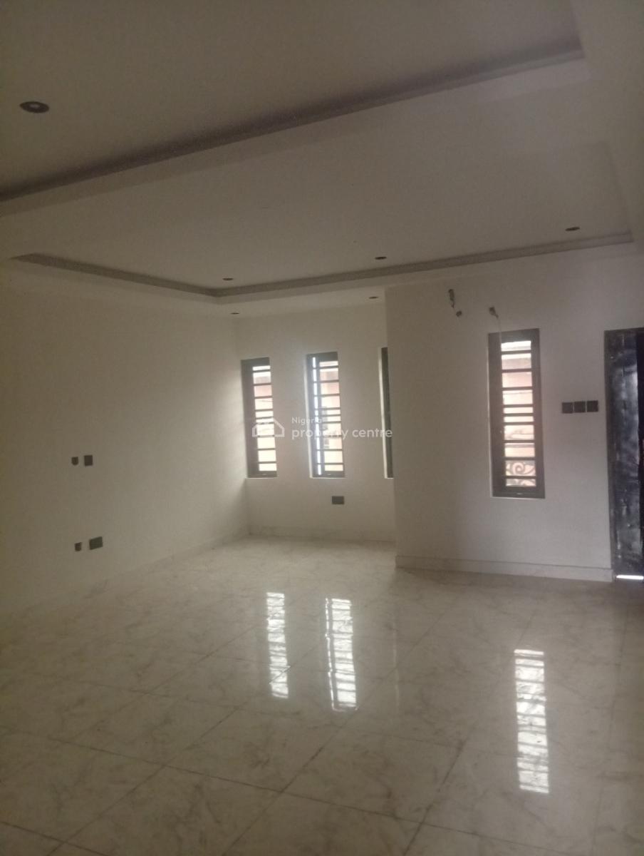 3 Bedrooms Flat with Rooms Ensuite New House, Gbagada Lagos, Soluyi, Gbagada, Lagos, Block of Flats for Sale