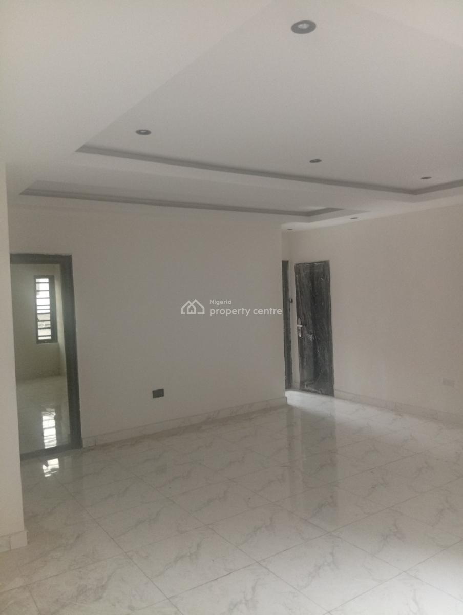 3 Bedrooms Flat with Rooms Ensuite New House, Gbagada Lagos, Soluyi, Gbagada, Lagos, Block of Flats for Sale