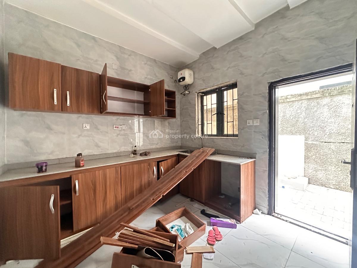 4 Bedroom Terrace Duplex Available, Lekki Phase 2, Lekki, Lagos, Terraced Duplex for Rent