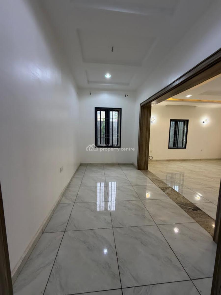 Standard 3 Bedroom with Bq, Katampe, Abuja, Flat / Apartment for Rent