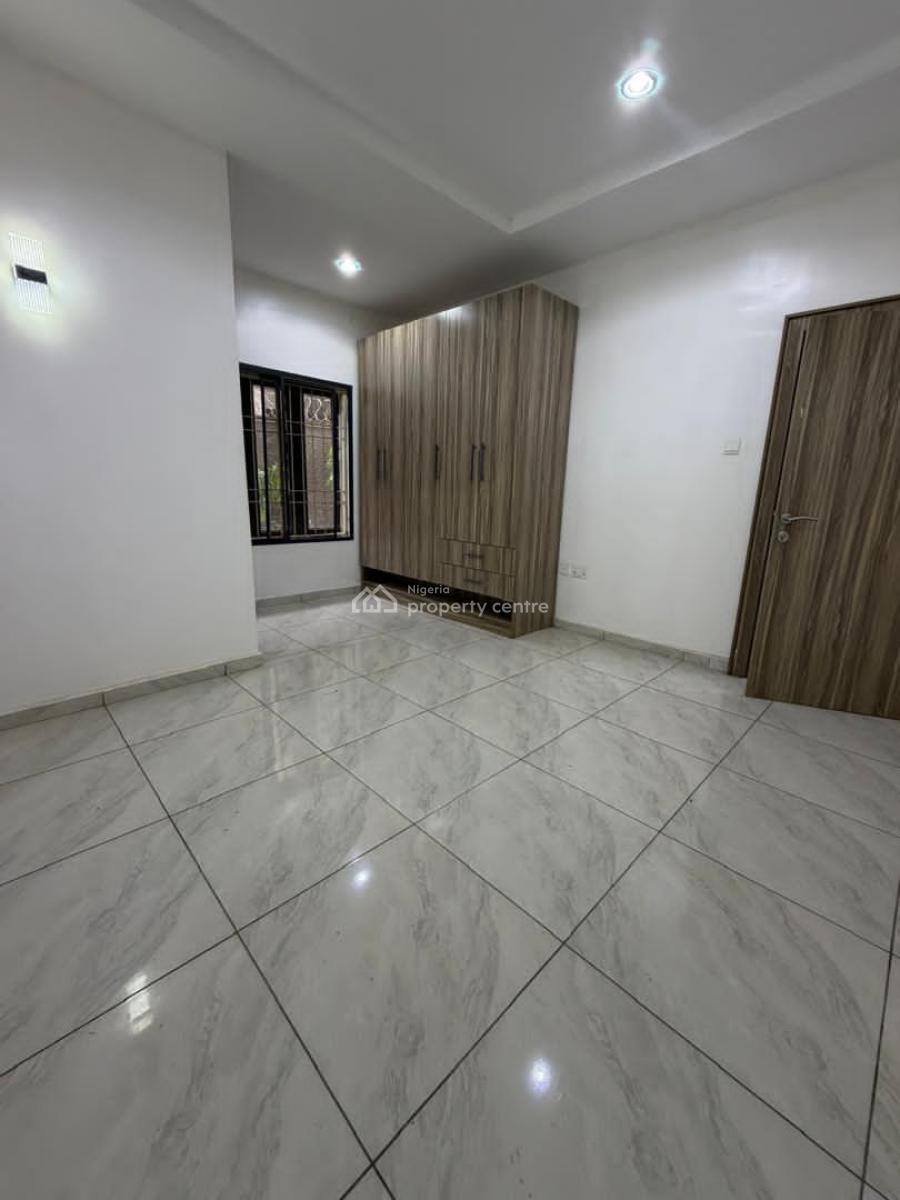 Standard 3 Bedroom with Bq, Katampe, Abuja, Flat / Apartment for Rent