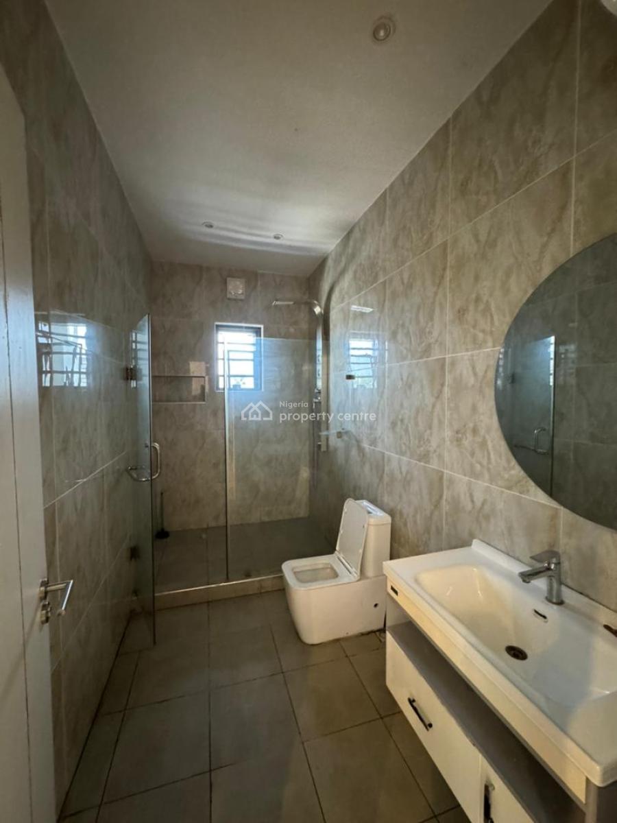 Lovely 4-bedroom Terrace Duplex with Bq, Lekki Phase One, Lekki, Lagos, Terraced Duplex for Rent