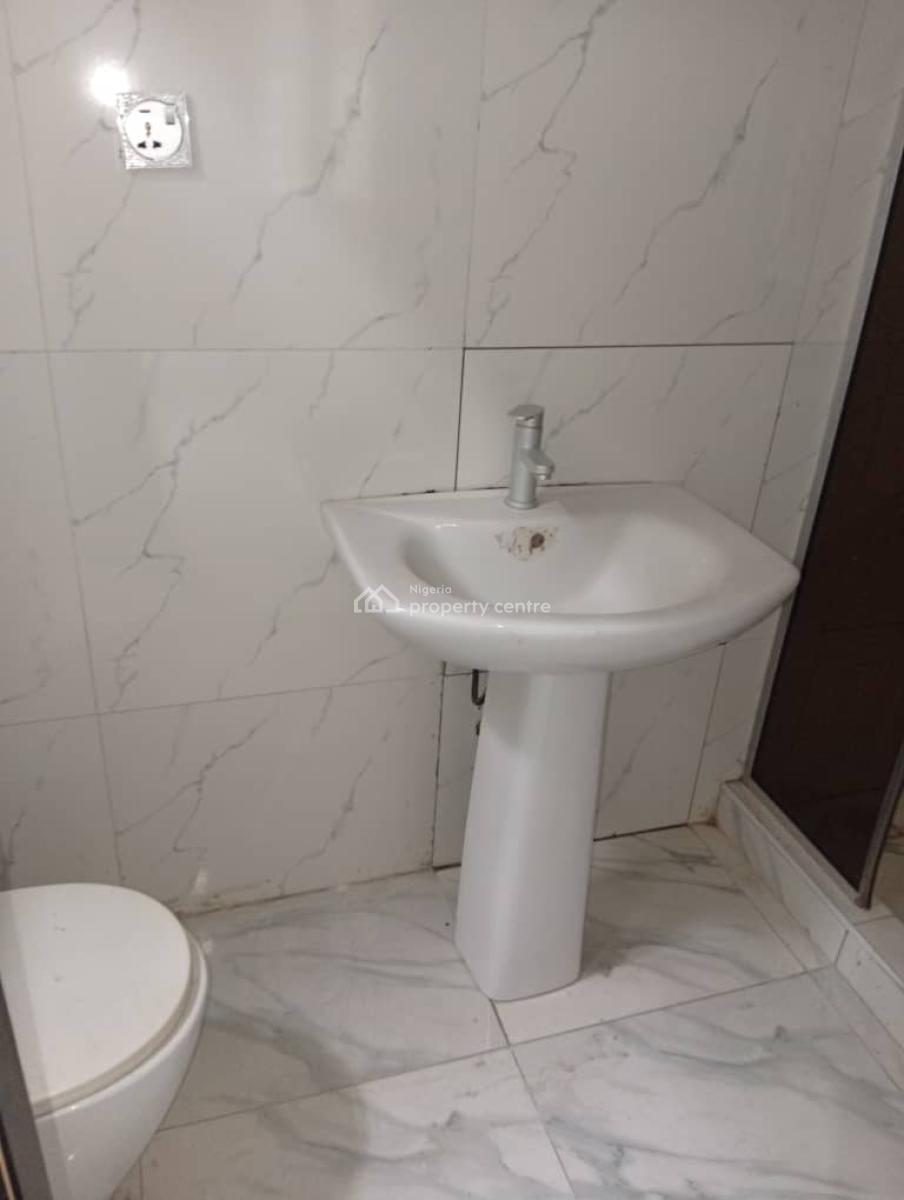 Tastefully Finished 4 Bedroom Semi Detarched at Chevron Lekki, Chevron Lekki Lagos., Lekki Phase 2, Lekki, Lagos, Semi-detached Duplex for Rent