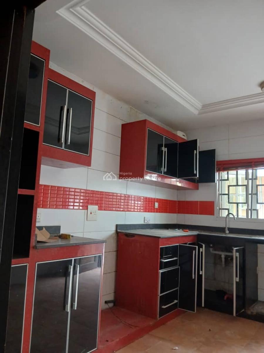 Luxury 4bedroom, Chevron Drive, Lekki, Lagos, Terraced Duplex for Rent