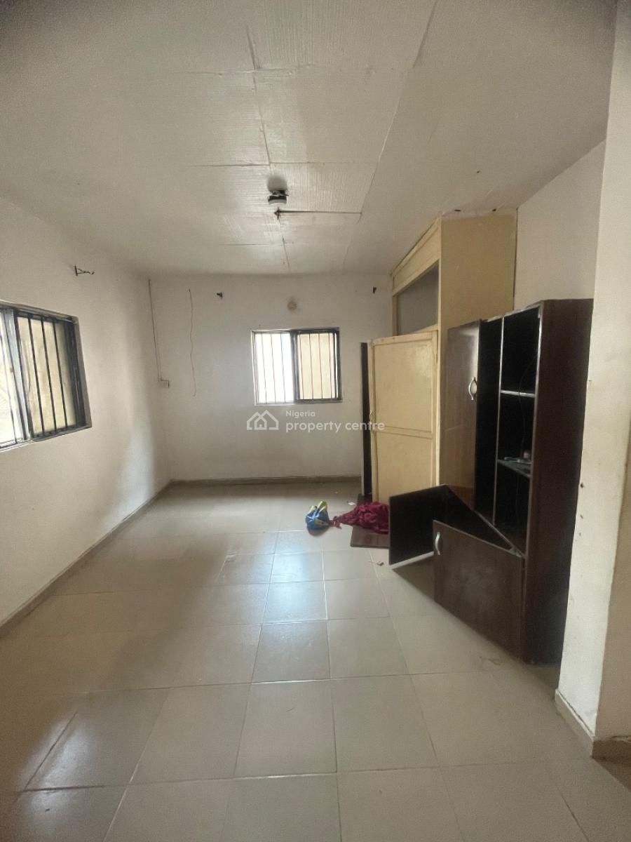 Well Maintained 1 Bedroom Apartment, Agungi, Lekki, Lagos, Mini Flat (room and Parlour) for Rent