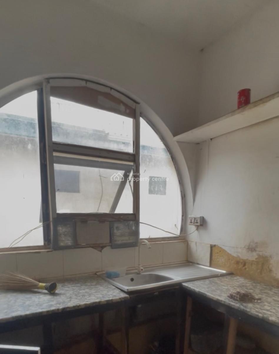 Well Maintained 1 Bedroom Apartment, Agungi, Lekki, Lagos, Mini Flat (room and Parlour) for Rent
