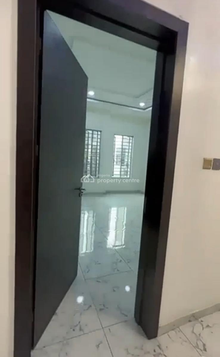 Masters Bedroom with Mini Parlor { Video}, Emcel Garden Estate Orchid Road, Lekki, Lagos, Mini Flat (room and Parlour) for Rent