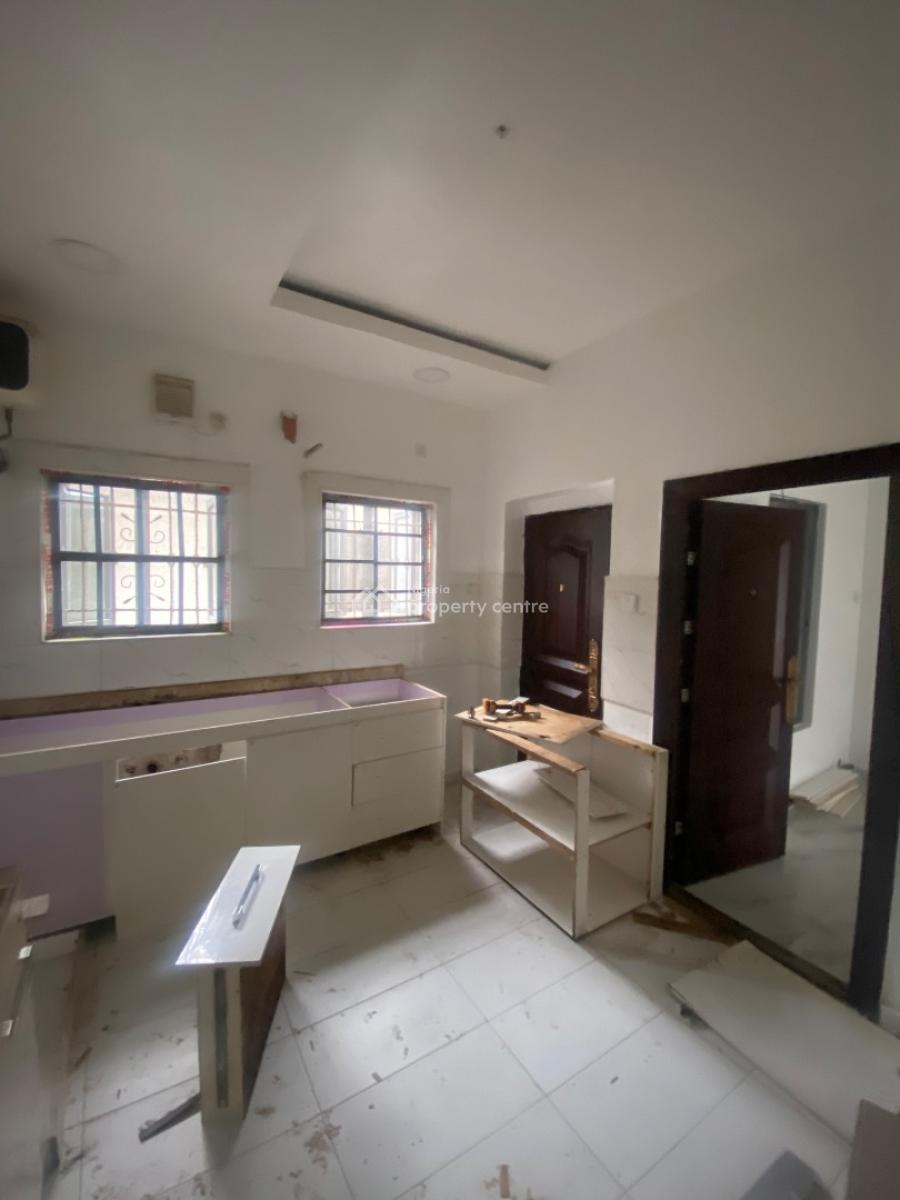 Exotic and Tastefully Finished 2 Bedroom Apartment, New Gra / Mopol 19, Port Harcourt, Rivers, Flat / Apartment for Rent