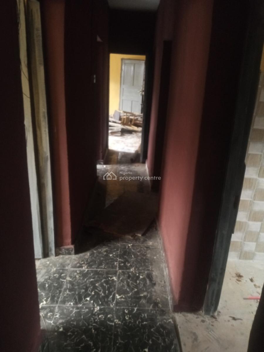 3bedroom, Orile Iganmu, Surulere, Lagos, Flat / Apartment for Rent