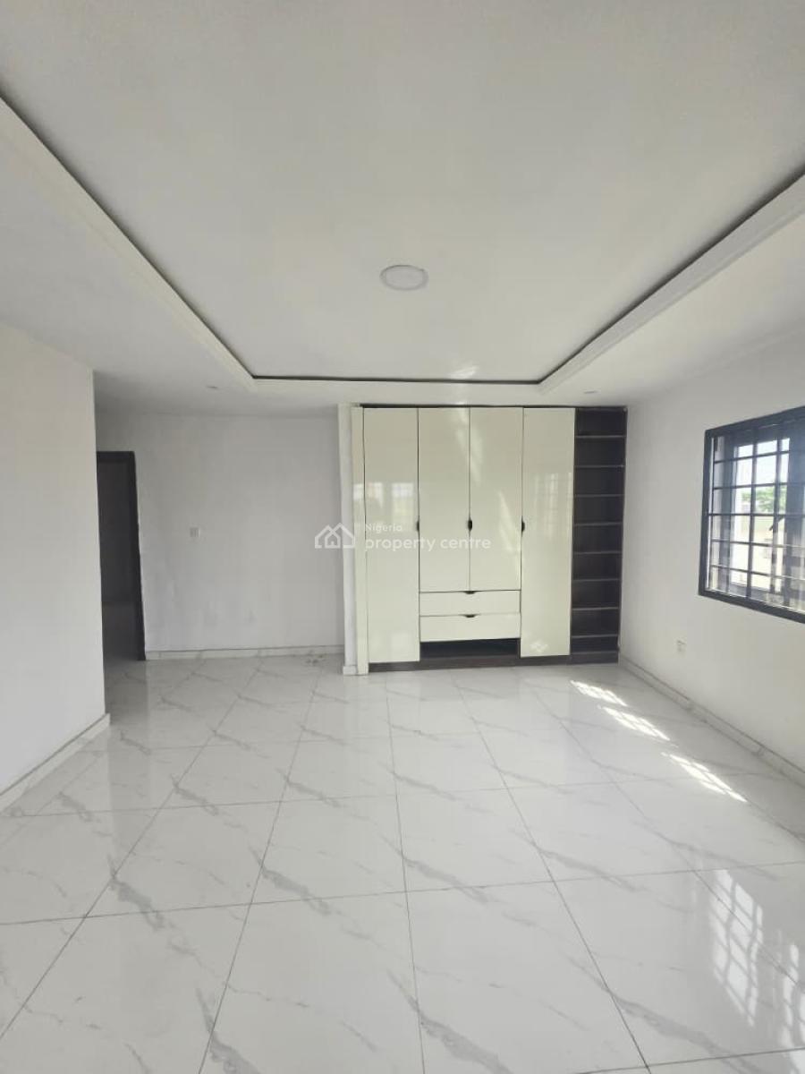 a Block of Three (3) Units of Modern 3-bedroom Flats with Bq., Maryland, Lagos, Flat / Apartment for Sale