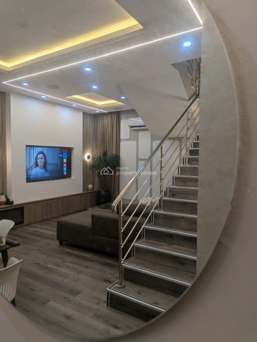 Cozy 2 Bedroom Terrace Duplex with Swimming Pool, Lcc Road, Chevron Lekki, Lekki Phase 2, Lekki, Lagos, Flat / Apartment Short Let
