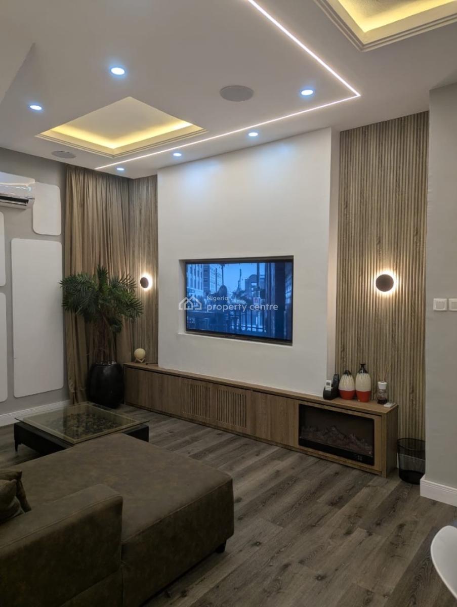 Cozy 2 Bedroom Terrace Duplex with Swimming Pool, Lcc Road, Chevron Lekki, Lekki Phase 2, Lekki, Lagos, Flat / Apartment Short Let