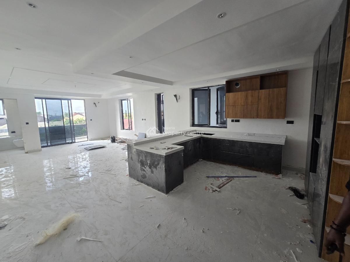 Newly Built 2-bedroom Massionette, Off Admiralty Way, Lekki Phase 1, Lekki, Lagos, Flat / Apartment for Sale