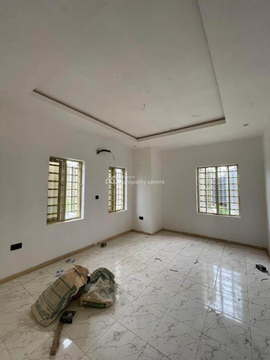 Newly Built 3-bedroom Flat with Modern Facilities., at Kolapo Ishola Gra, Ibadan, Oyo, House for Rent