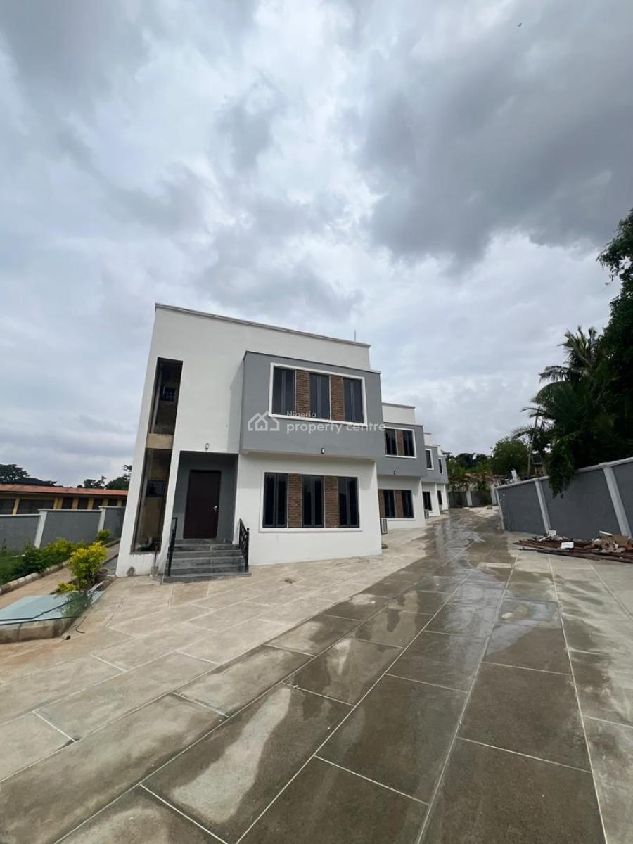 4 Units of Semi-furnished 4-bedroom Duplex with a Room Bq, Onikoko, Agodi Gra ,ibadan., Ibadan, Oyo, House for Rent