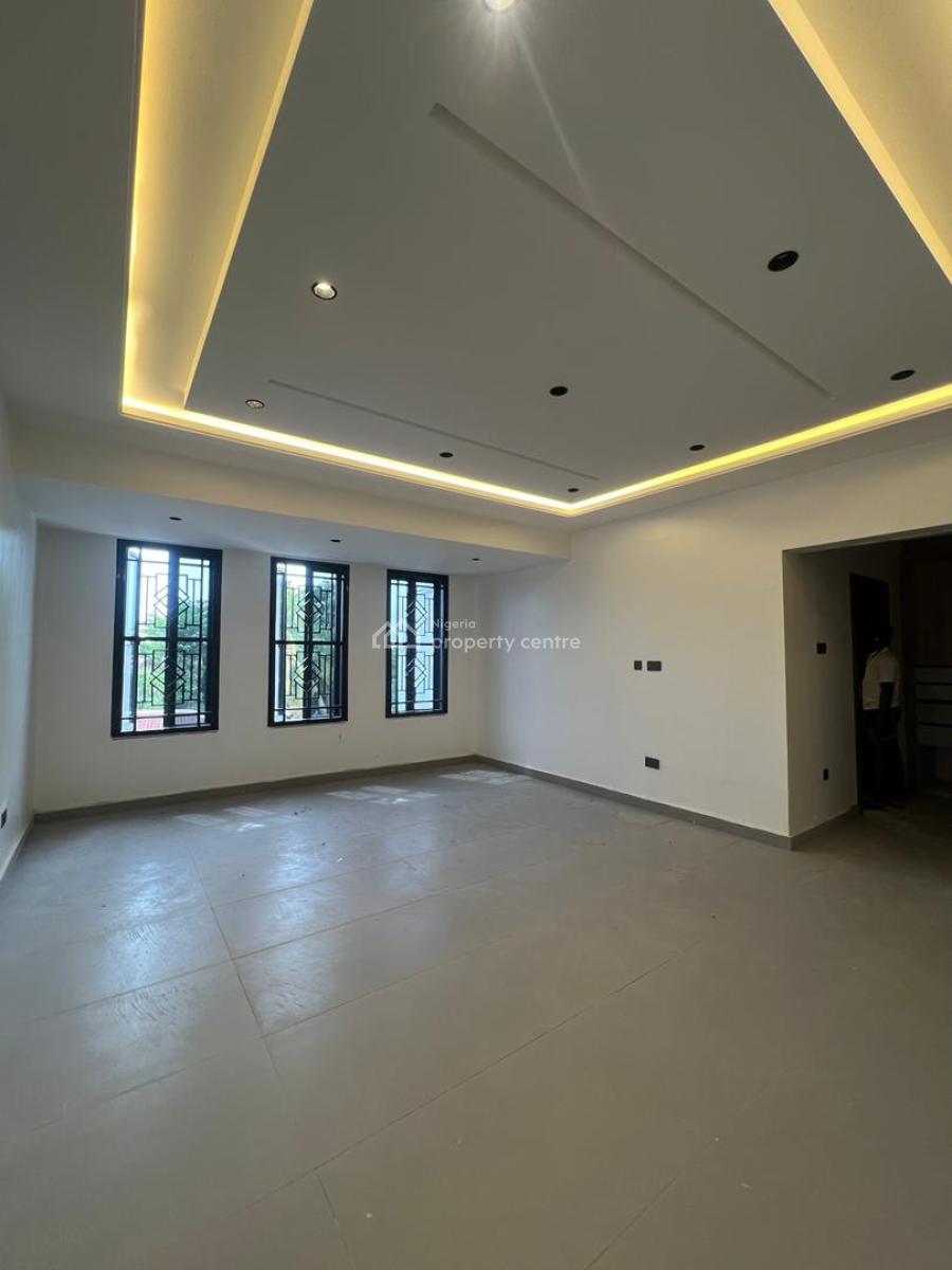 4 Units of Semi-furnished 4-bedroom Duplex with a Room Bq, Onikoko, Agodi Gra ,ibadan., Ibadan, Oyo, House for Rent