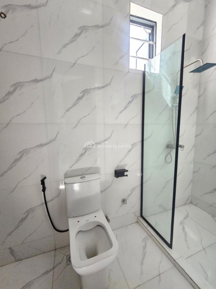 Executive  4-bedrooms Semi-detached Detached Duplex with Bq, Ikota, Lekki, Lagos, Semi-detached Duplex for Sale