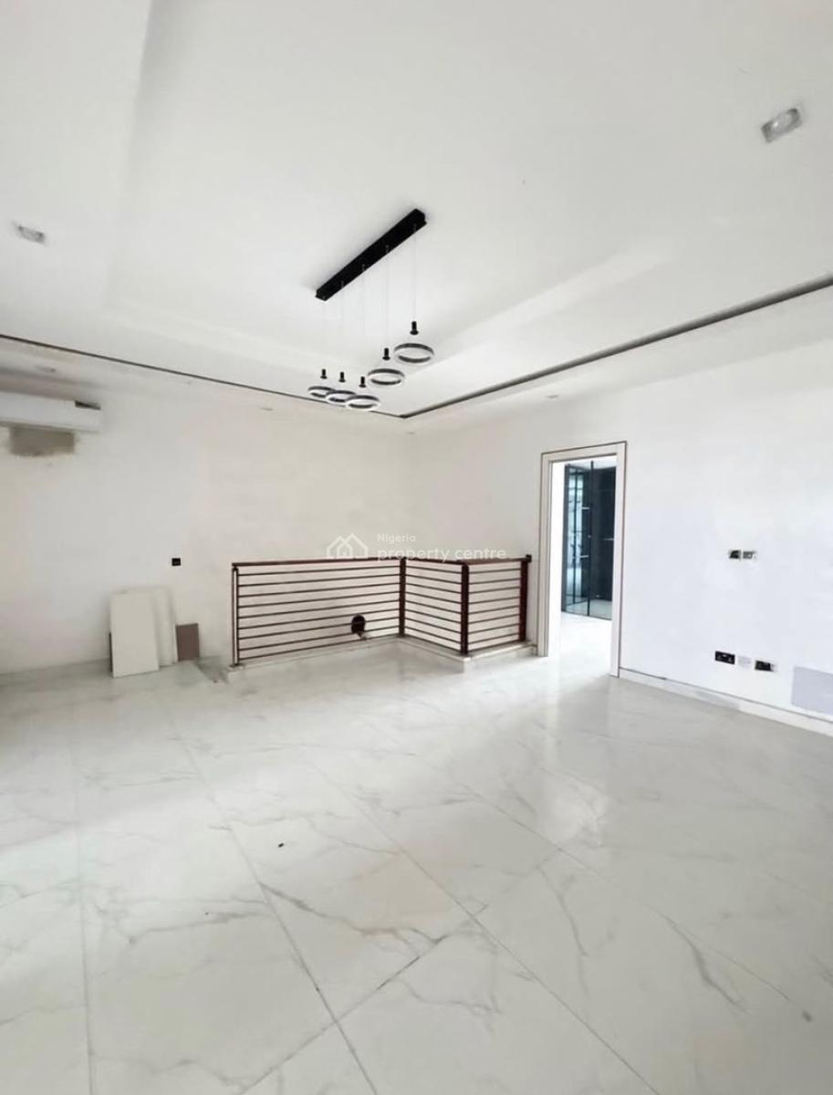 Luxurious 3 Bedroom Maisonette with Swimming Pool, Osapa, Lekki, Lekki, Lagos, Flat / Apartment for Rent