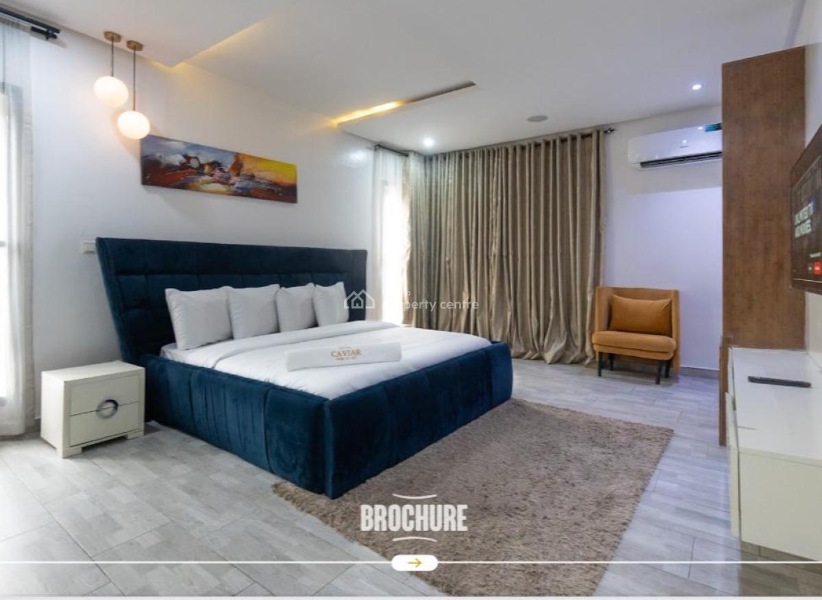 Luxury 3bedroom Apartment with Balcony, Ps5 and Pool, Dedicated Parking Space, Speedy Wifi, Modern Decor, Comfortable Stay, Lekki Phase 1, Lekki, Lagos, Flat / Apartment Short Let