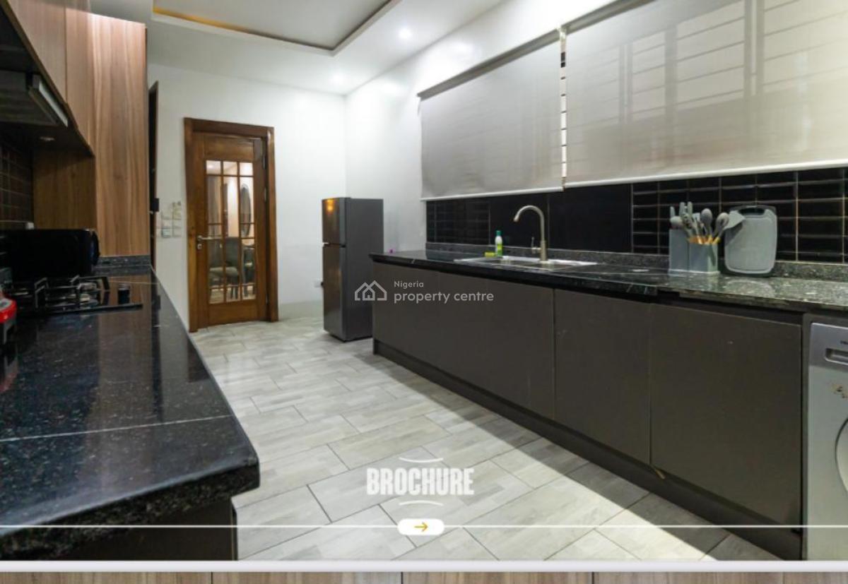 Luxury 3bedroom Apartment with Balcony, Ps5 and Pool, Dedicated Parking Space, Speedy Wifi, Modern Decor, Comfortable Stay, Lekki Phase 1, Lekki, Lagos, Flat / Apartment Short Let