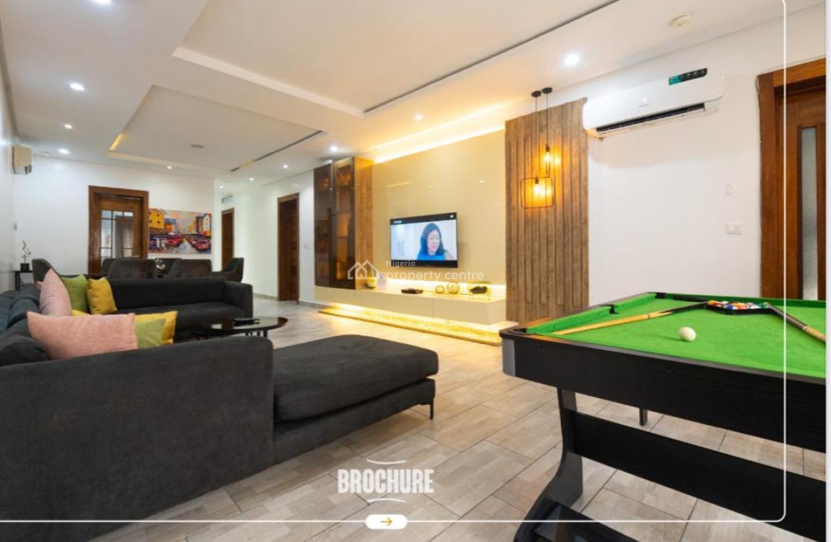 Luxury 3bedroom Apartment with Balcony, Ps5 and Pool, Dedicated Parking Space, Speedy Wifi, Modern Decor, Comfortable Stay, Lekki Phase 1, Lekki, Lagos, Flat / Apartment Short Let