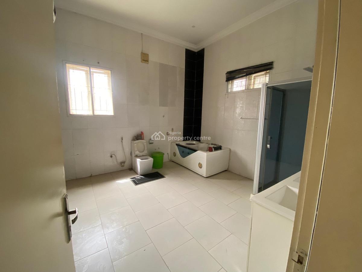 4 Bedroom Detached Duplex and a Bq, Utako, Abuja, Detached Duplex for Sale