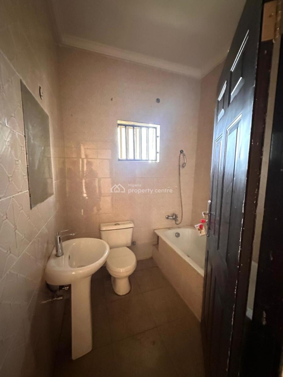 Well Finished 2 Bedroom Apartment, in an Estate Lifecamp, Abuja, Life Camp, Abuja, Flat / Apartment for Rent