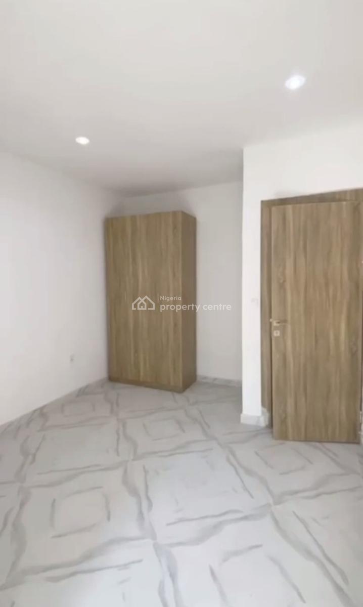 Standard Tastefully Built Four Bedroom Terrace Duplex, Abraham Adesanya, Ajah, Lagos, Terraced Duplex for Sale