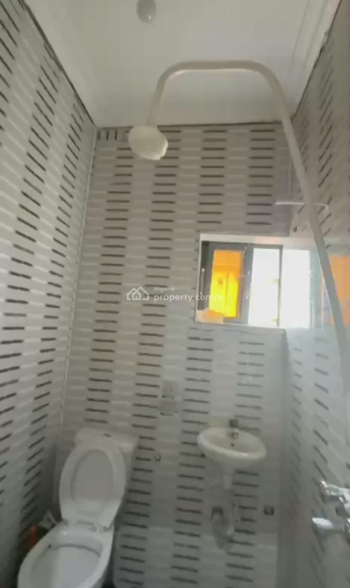 Executive, Furnished, Standard Spacious Room Self Contain, Yaba, Lagos, Self Contain (single Rooms) for Rent