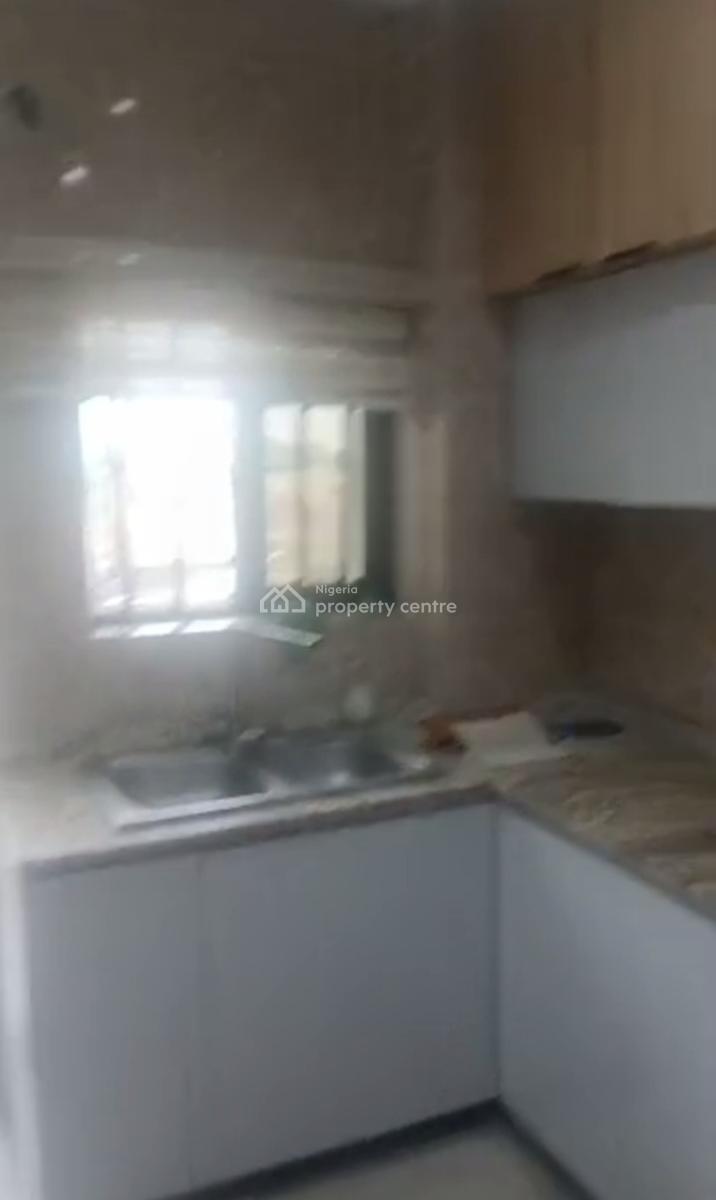 Furnished Tastefully Built Spacious Standard 2 Bedroom Apartment, Estate Ishaga, Surulere, Lagos, Flat / Apartment for Rent