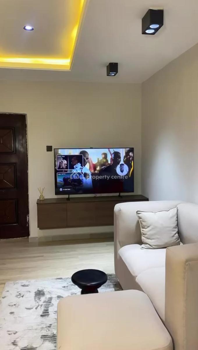 Luxurious 1-bedroom Fully Furnished Apartment in Durumi, By American International School, Durumi, Abuja, Mini Flat (room and Parlour) for Rent