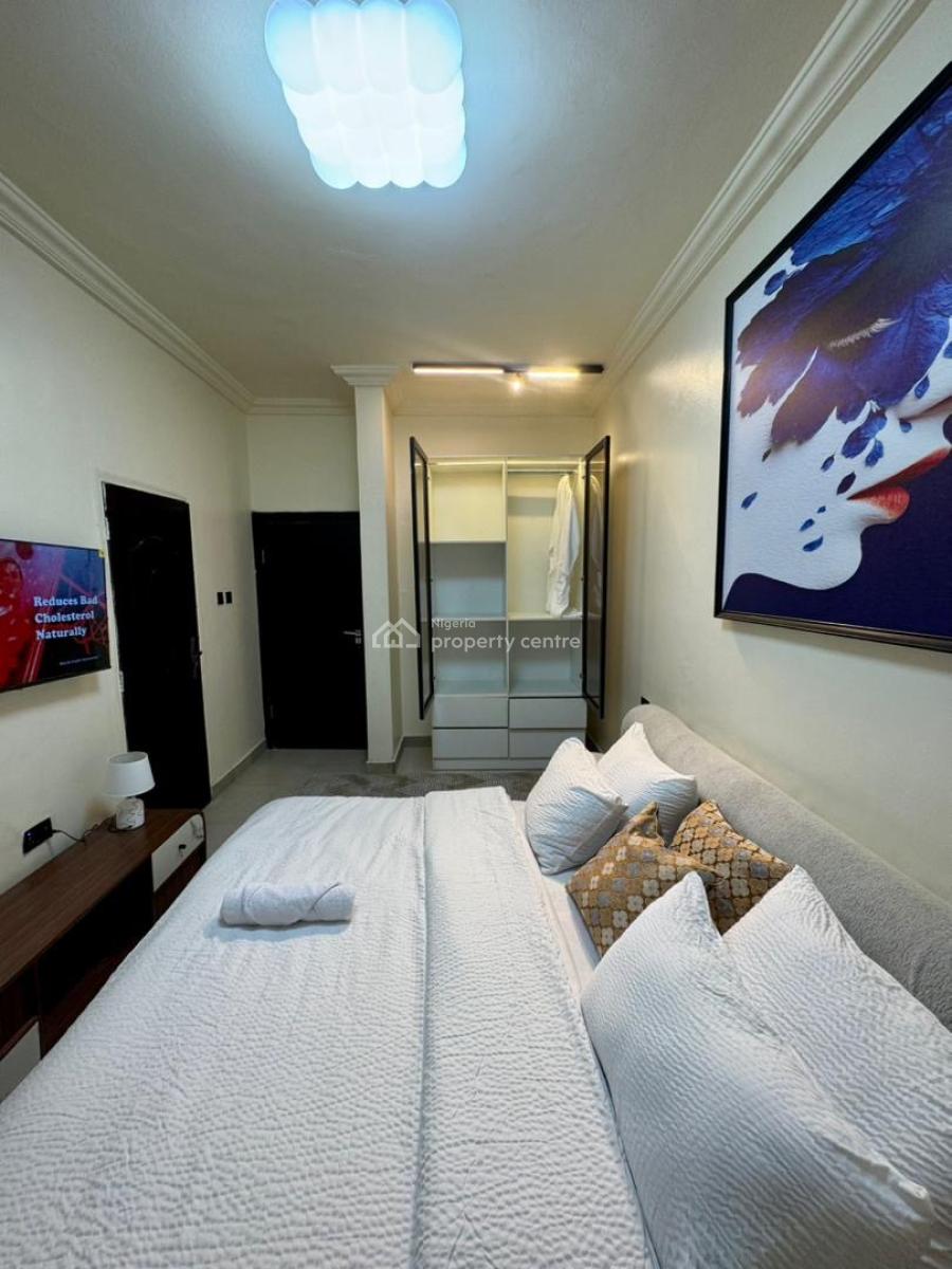 Step Into Our Spectacular 3-bedroom Apartment, Freedom Way, Lekki, Lagos, Flat / Apartment Short Let