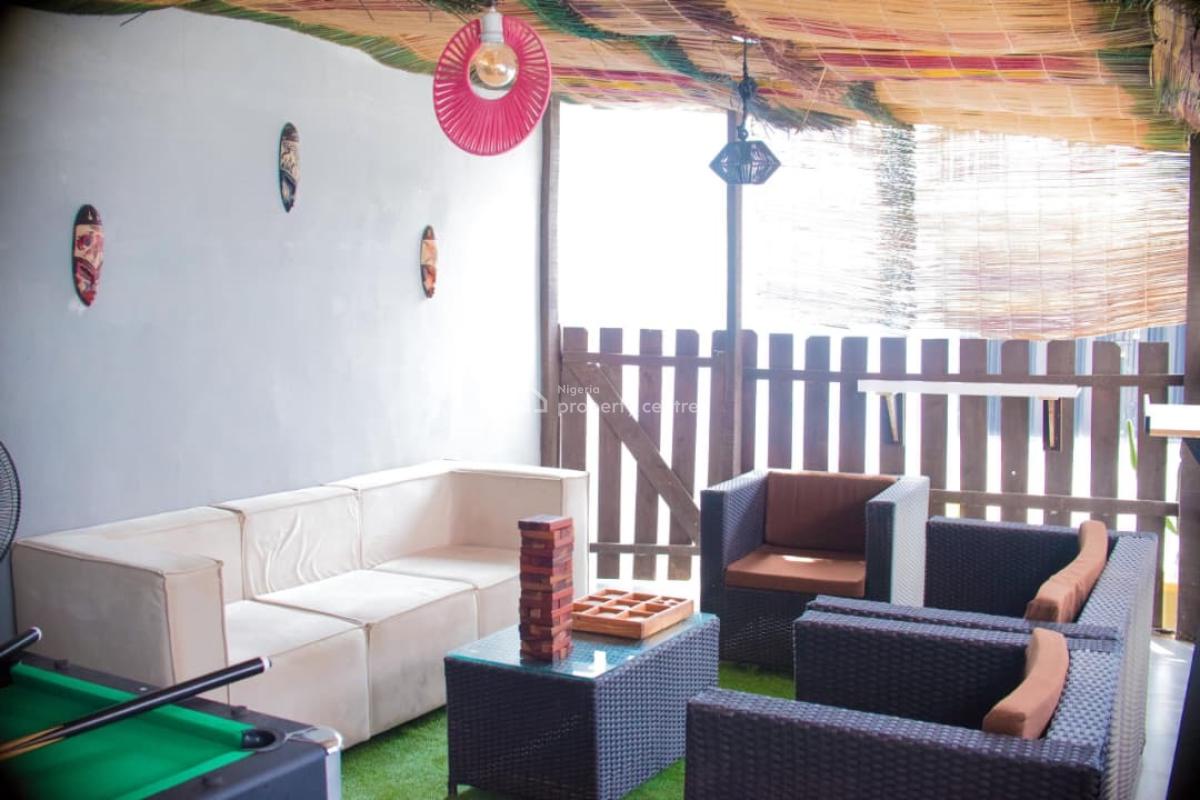 Modern 3-bedroom En-suite Apartment, Gbagada, Gbagada, Lagos, Flat / Apartment Short Let