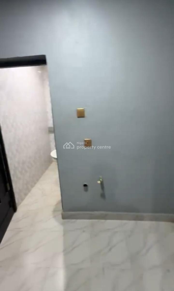 Decent and Spacious 3 Bedrooms Apartment Upstairs, Good Will Estate, Ojodu Berger, Ojodu, Lagos, House for Rent