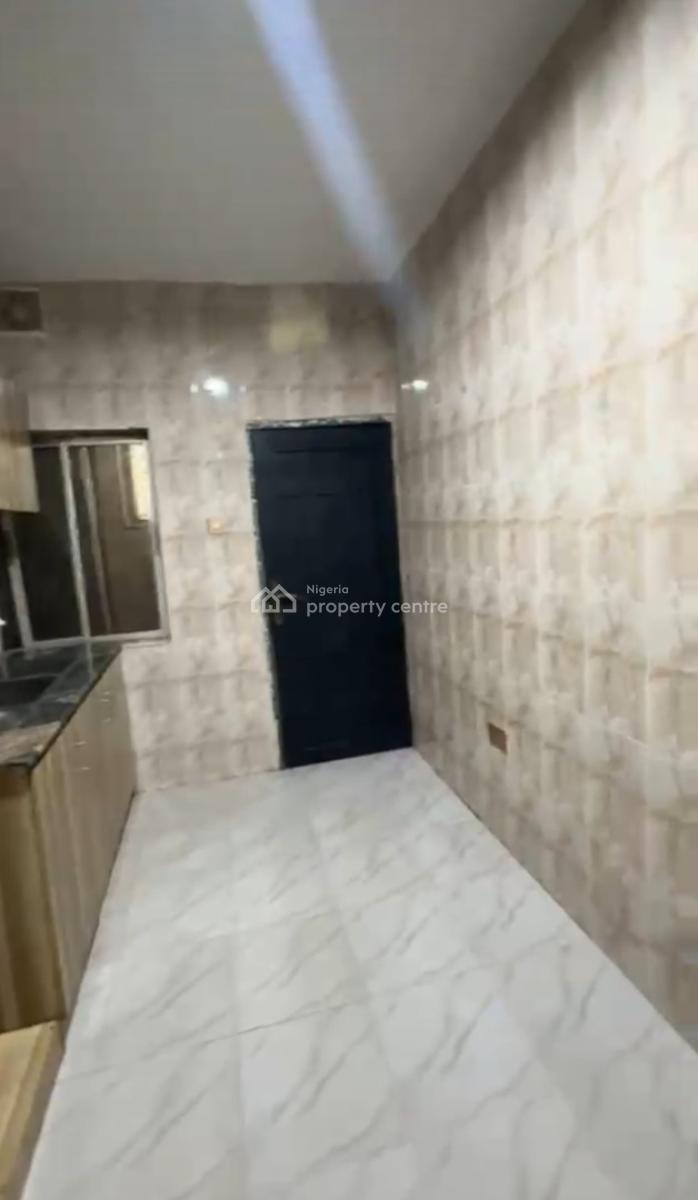 Decent and Spacious 3 Bedrooms Apartment Upstairs, Good Will Estate, Ojodu Berger, Ojodu, Lagos, House for Rent