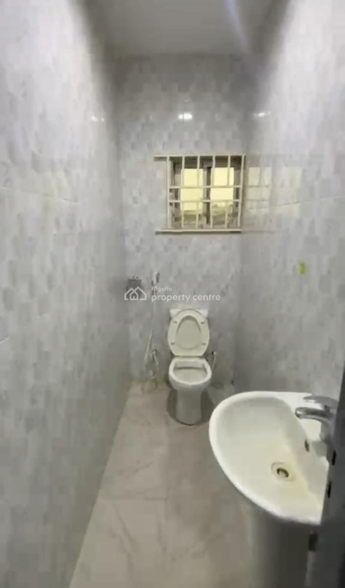 Decent and Spacious 3 Bedrooms Apartment Upstairs, Good Will Estate, Ojodu Berger, Ojodu, Lagos, House for Rent