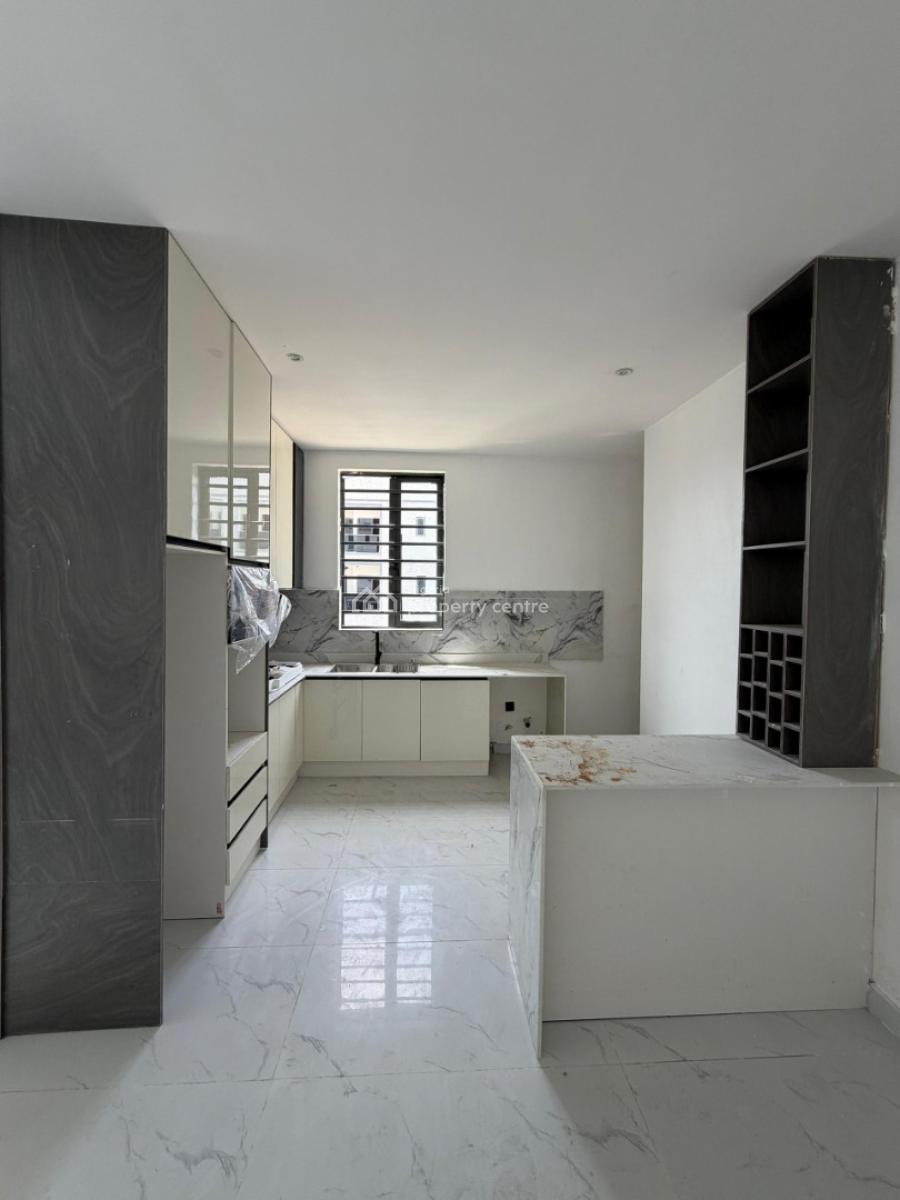 2 / 3b/r Apartment, Lekki Phase 1, Lekki, Lagos, Flat / Apartment for Sale