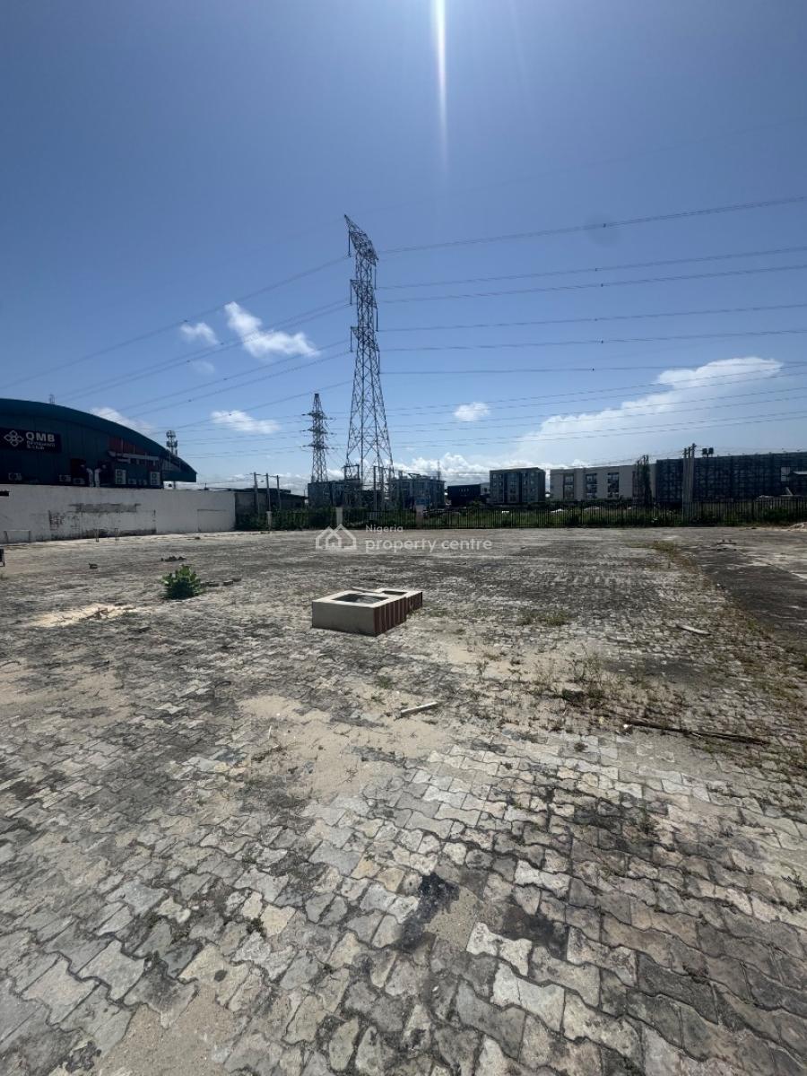 Massive Land Facing The Express Road, Lekki, Lagos, Mixed-use Land for Sale