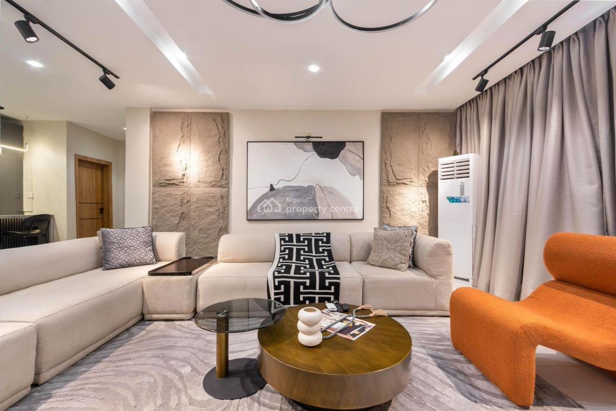 Luxury 2 Bedroom Apartment with Pool & Ps5, Balcony with City View, Air Hockey Game Available, Lekki Phase 1, Lekki, Lagos, Flat / Apartment Short Let