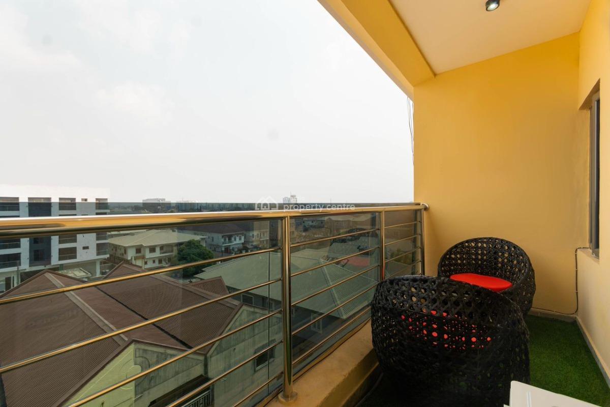 Luxury 2 Bedroom Apartment with Pool & Ps5, Balcony with City View, Air Hockey Game Available, Lekki Phase 1, Lekki, Lagos, Flat / Apartment Short Let