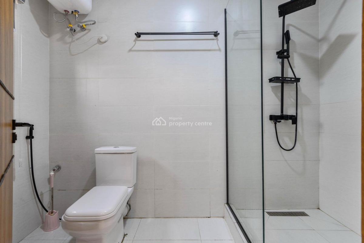 Luxury 2 Bedroom Apartment with Pool & Ps5, Balcony with City View, Air Hockey Game Available, Lekki Phase 1, Lekki, Lagos, Flat / Apartment Short Let