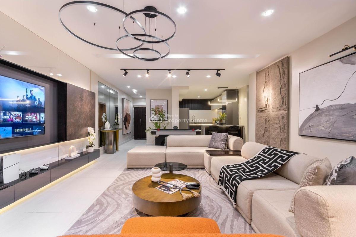 Luxury 2 Bedroom Apartment with Pool & Ps5, Balcony with City View, Air Hockey Game Available, Lekki Phase 1, Lekki, Lagos, Flat / Apartment Short Let