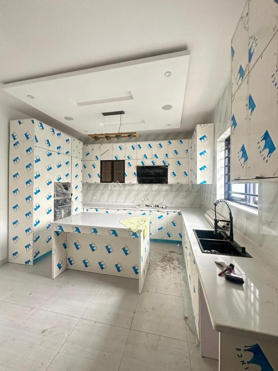 Uniquely Styled  5 Bedroom Fully Detached Duplex with Bq, Gra, Ogudu, Lagos, Detached Duplex for Sale