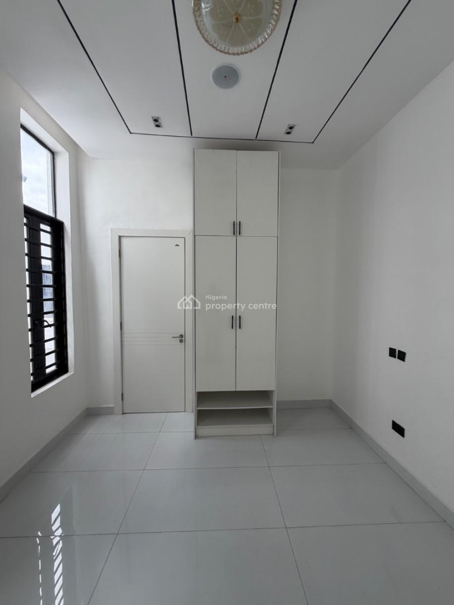 Spacious 5bedroom Fully Detached House, Orchid, Lekki, Lagos, Detached Duplex for Sale